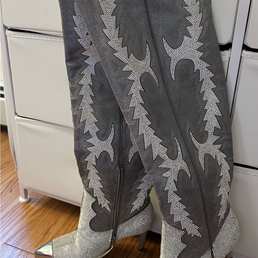 Gianni Bini Gray and Silver Heeled Boots